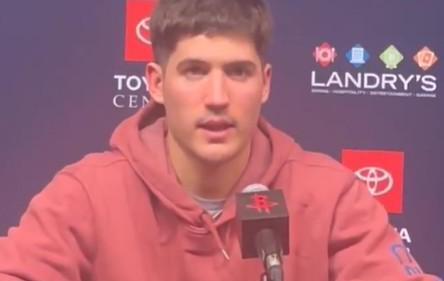 开云APP-谢泼德：我绝不能做一名攻强守弱的球员，我必须在防守端做出贡献