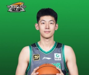 媒体人：张陈治锋的5年新合同起薪超过200万 之后还将逐年递增